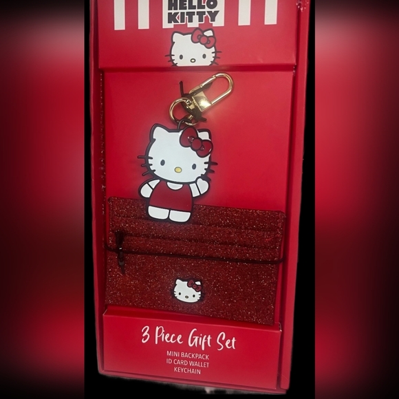 Hello Kitty 3 piece Backpack Gift Set with Box NIB - Picture 3 of 4